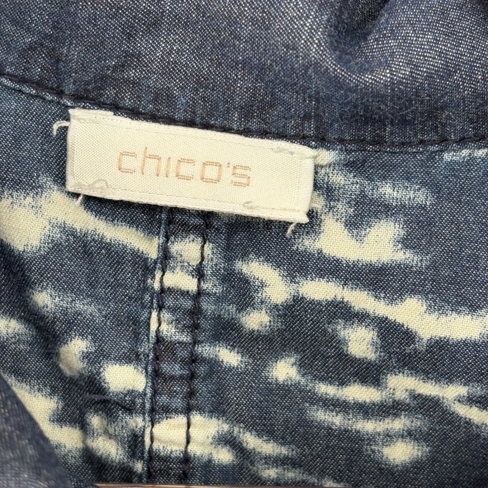 Chico's Women's Jacket Est Size M Blue Denim Zip Front Reversible Utility Casual - Picture 9 of 9
